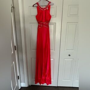 Elegant Pink Prom Gown